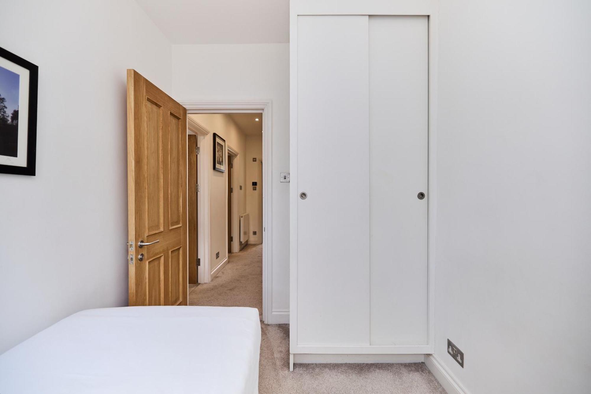 לונדון The Porchester Gardens - Modern & Bright 4Bdr With Garden And Parking מראה חיצוני תמונה